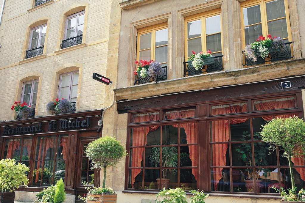 Hotel Le Saint Michel Sedan Exteriér fotografie